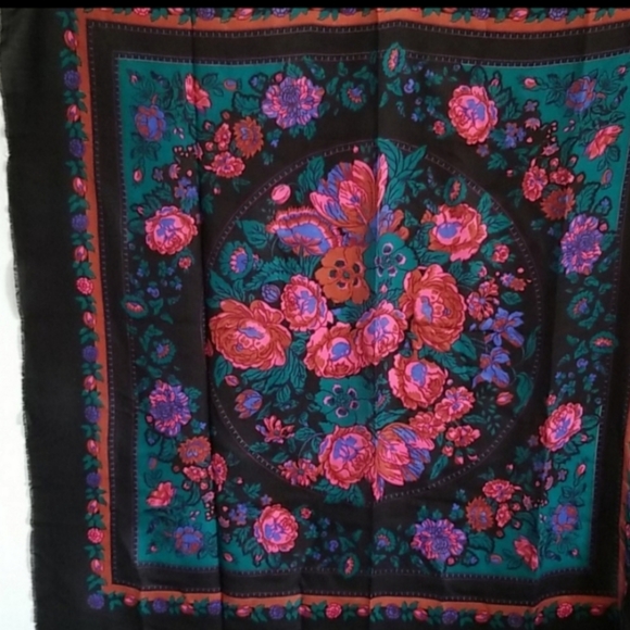 Accessories - Glentex Vintage Oversized Scarf